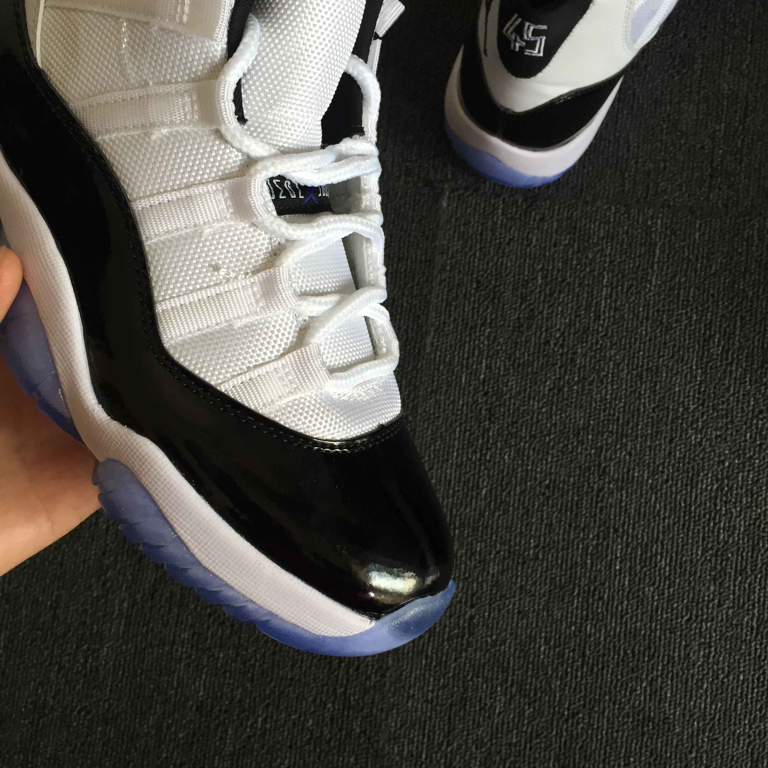 Air Jordan 11 “Concord” 025.jpg