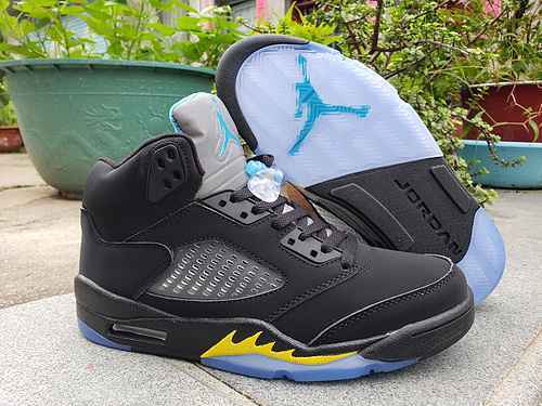 Air Jordan 5 Jordan Dan 5a generazione scarpe da uomo nere e gialle 4047