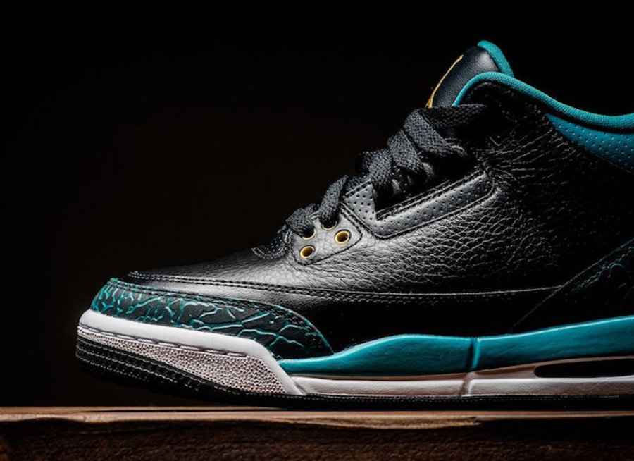 air-jordan-3-black-gold-rio-teal-4