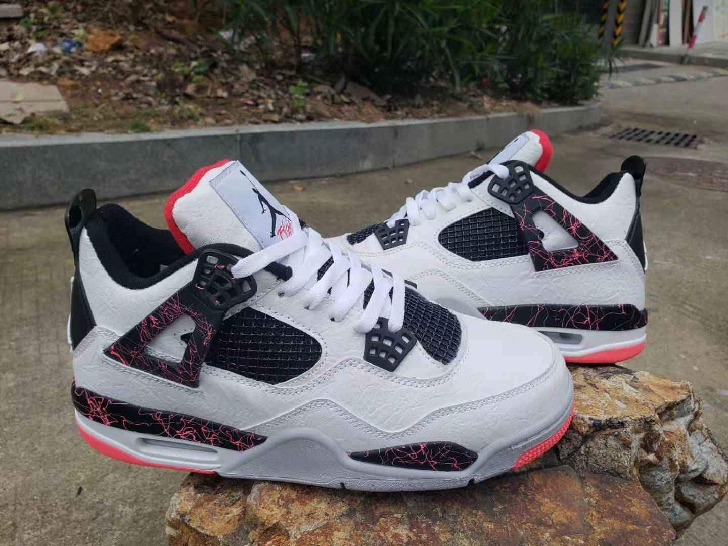 AJ4手搞2.jpg