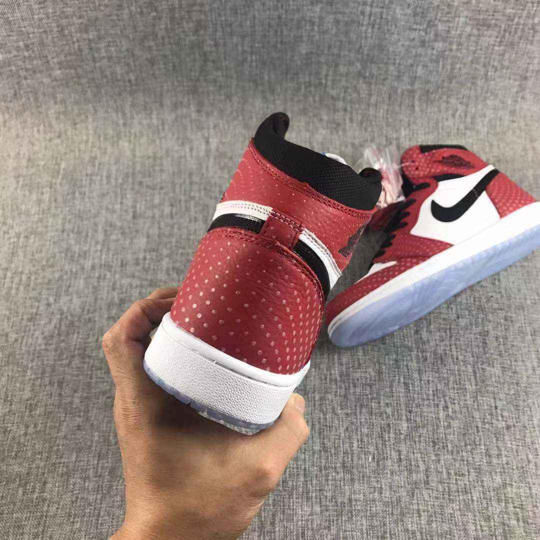 Air Jordan 1 芝加哥 40 40.5 41 42 42.5 43 44 44.5 45 46 47.6 (3).jpg