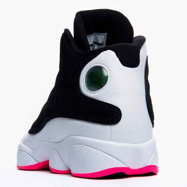 air-jordan-13-gs-black-hyper-pink-white-03