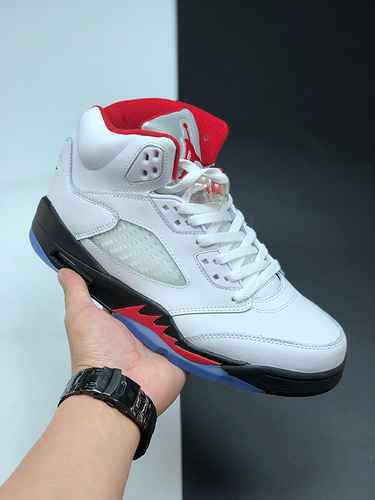 Air Jordan 5 Fire Red AJ5 Jordan 5 Maple Fire Red con mezze misure 4047 e mezze misure