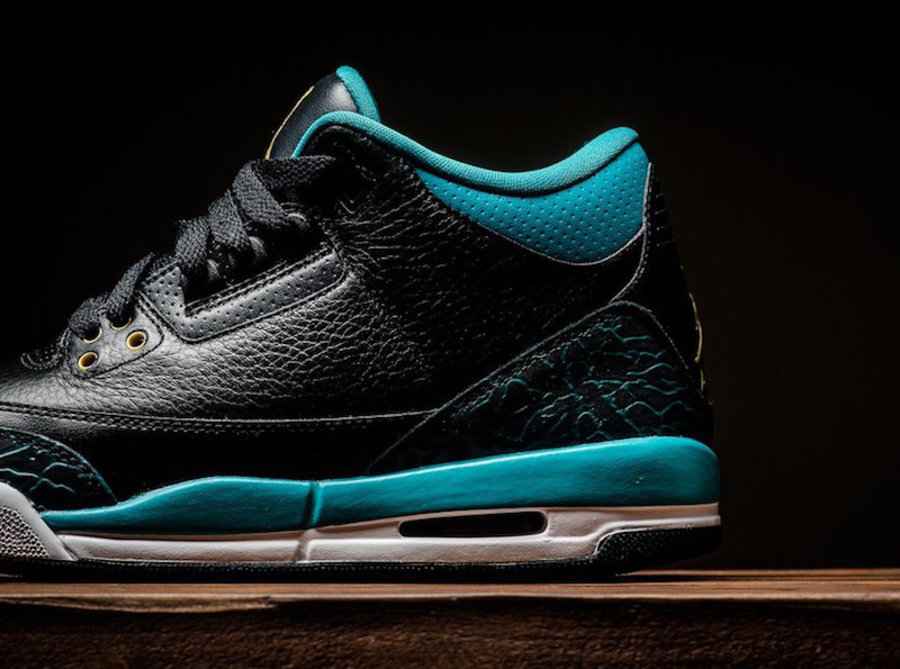 air-jordan-3-black-gold-rio-teal-5