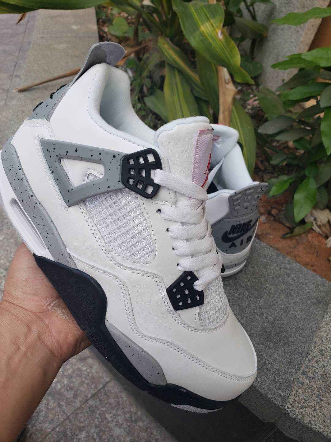 AJ4白水泥NIKE 40---47 (2).jpg