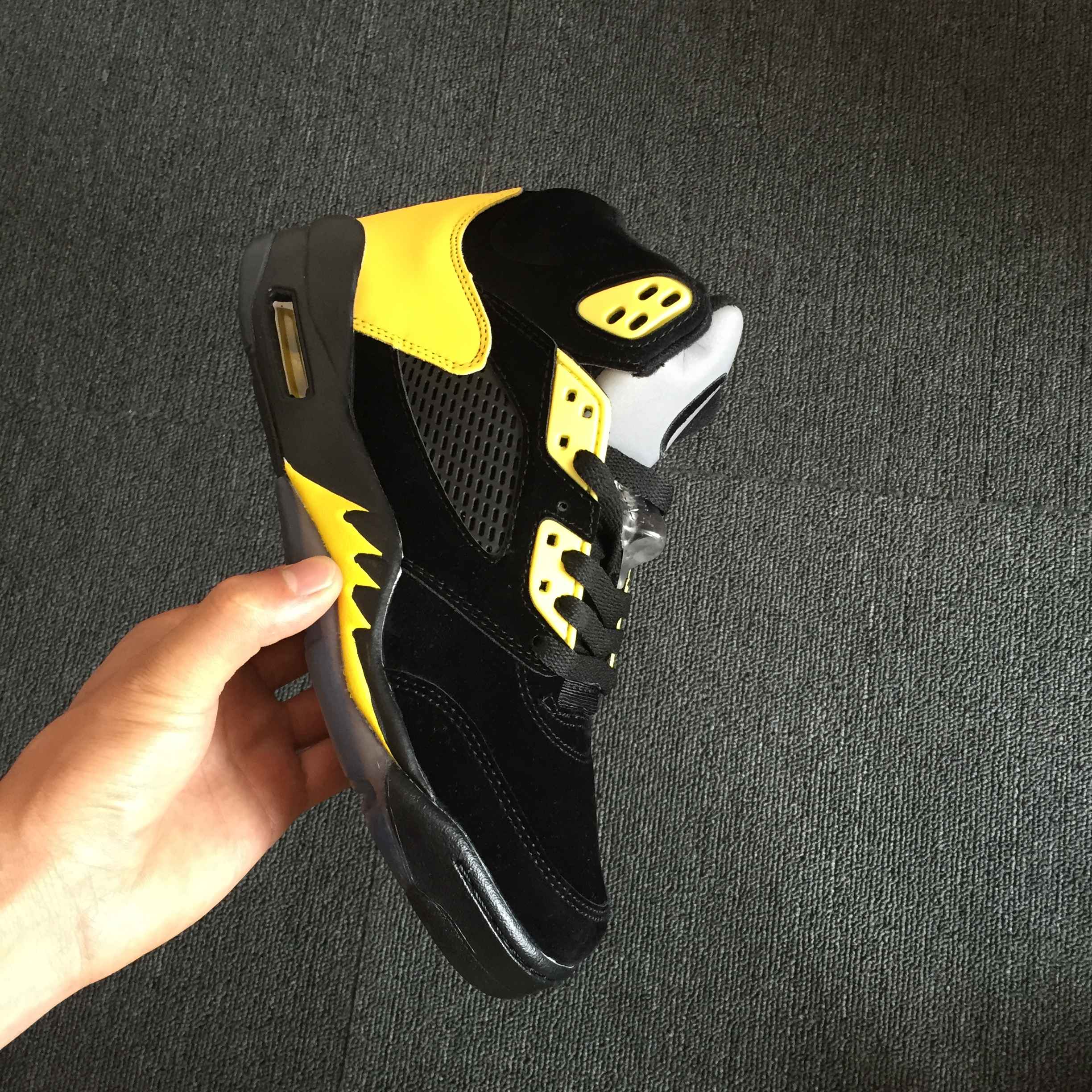 Air Jordan 5“Oregon”PE俄勒冈 9.jpg