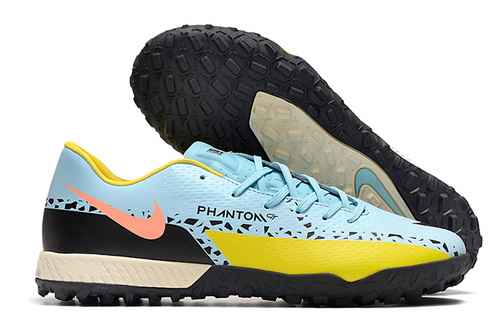 Arrivo Nike React Phantom GT2 Pro TF3945