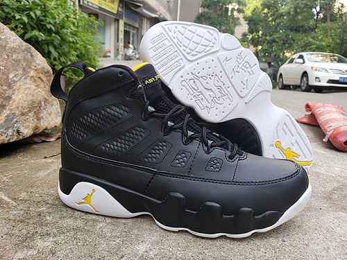 Scarpa da uomo AIR JORDAN9 con nuovi colori abbinati 4047