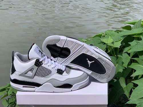 Jordan 4 Bianco Grigio Nuovo colore Spedizione 4047