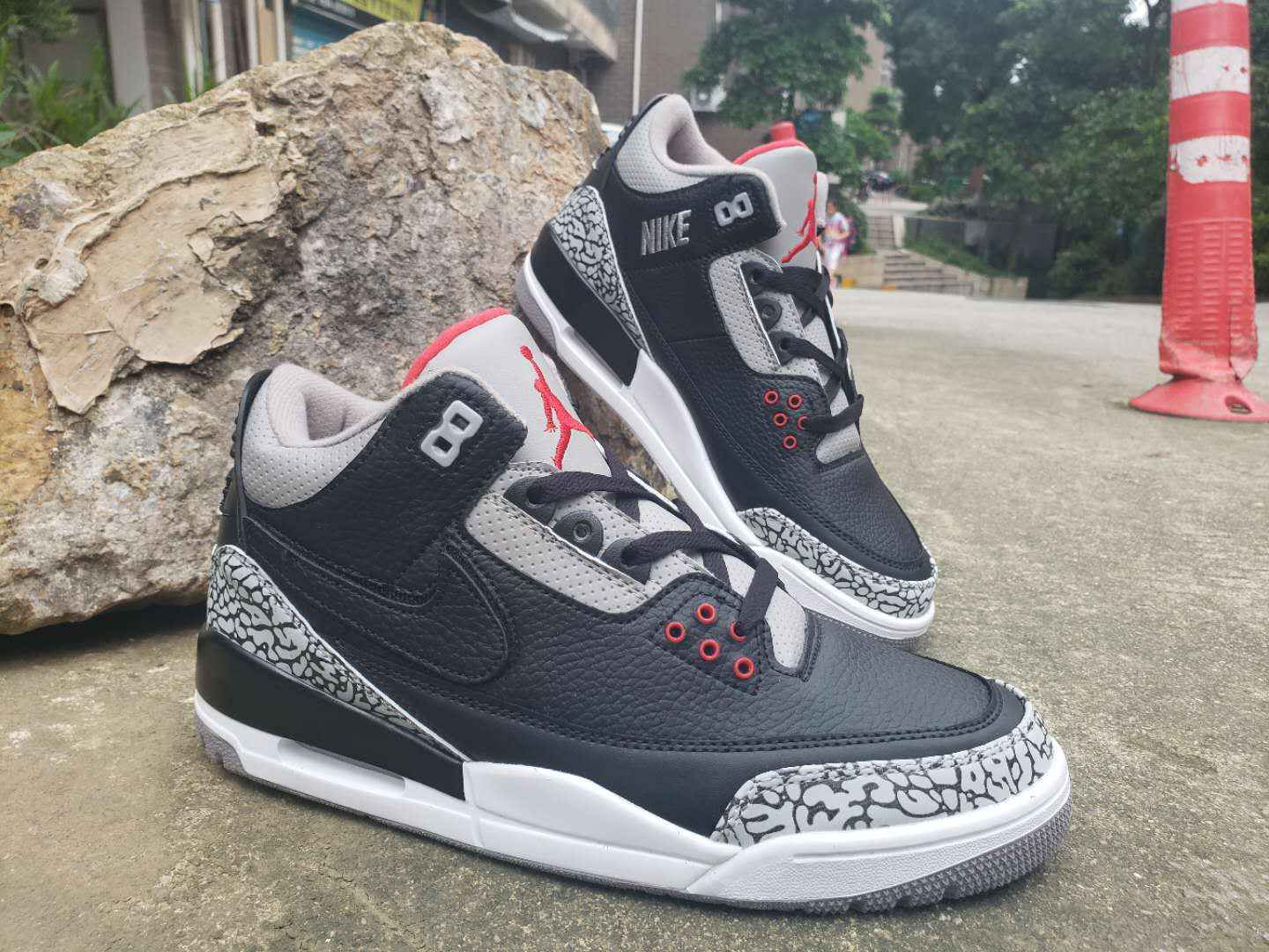 AJ3黑灰红手搞4.jpg