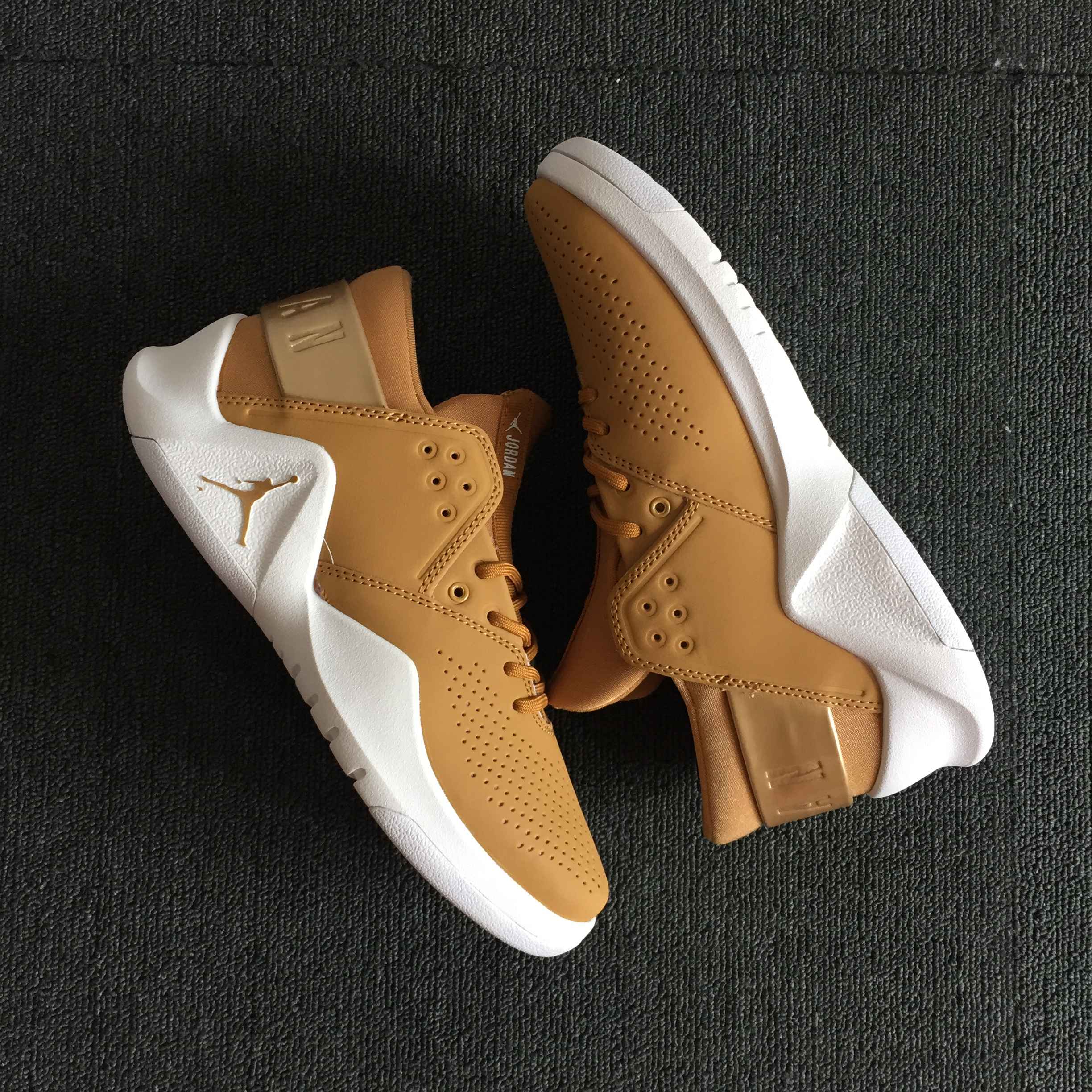 AIR  JORDAN FLIGHT FRESH (33).JPG