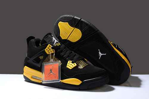 JORDAN4 Nero Giallo Super A Spedizione 813