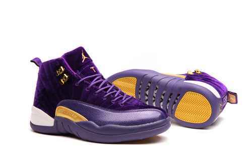 JORDAN 12A J12 Scarpe da uomo e da donna in velluto dorato spedite 3647