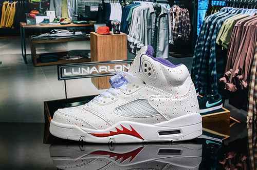 Scarpe Jordan 5 da donna White Flower Dots 3640