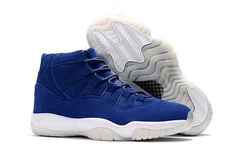 Jordan11 Pelliccia Reverse Blu Pelle scamosciata blu scuro 4047