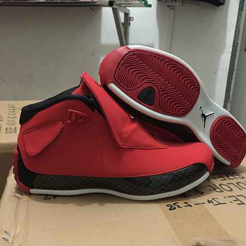 Scarpe Jordan Dan 18a generazione AIR JORDAN 18 Bull Red da uomo 813