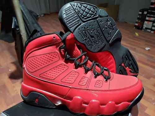 Jordan 9a generazione Red Bull 4047