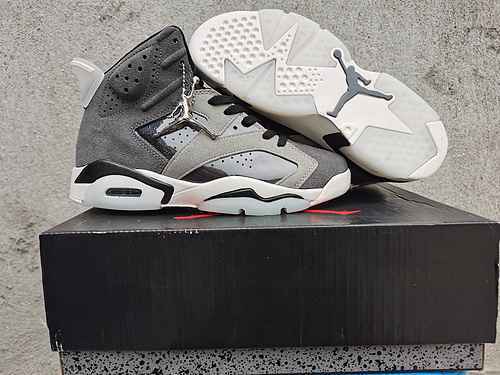 Jordan Six Grigio Scuro Bianco 4047