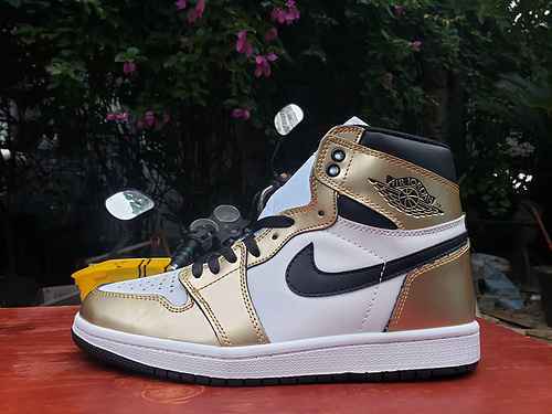 AIR JORDAN1 Jordan Dan 1a generazione Platinum Super A4047