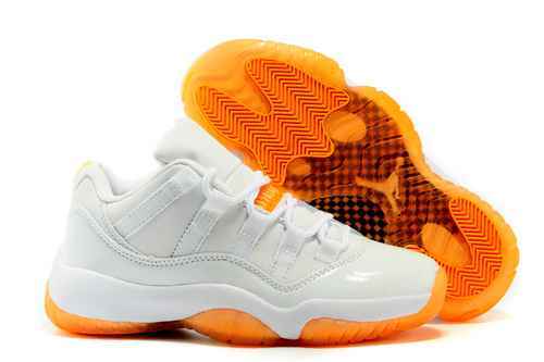 Scarpe Air Jordan 11 Low Citrus Regular da uomo 4147