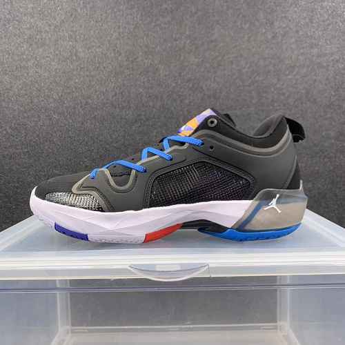 Black and white blue 40-46
