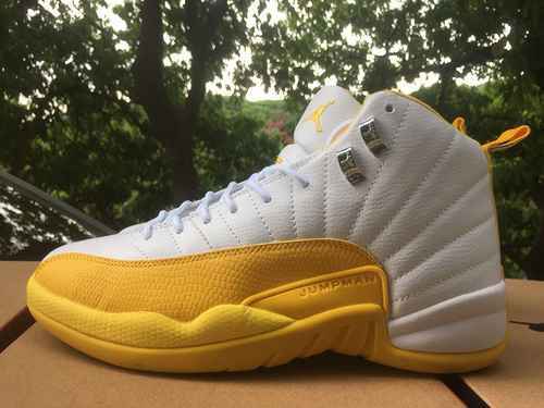 Jordan 12 nuova combinazione di colori 4047