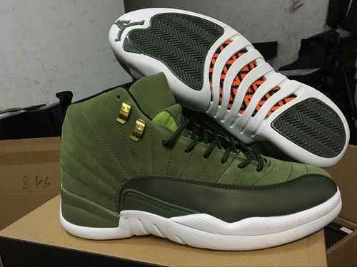 Pacchetto di gradazione Air Jordan 12 misura 4047