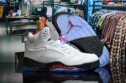 Jordan 5 Acero fluente 4047