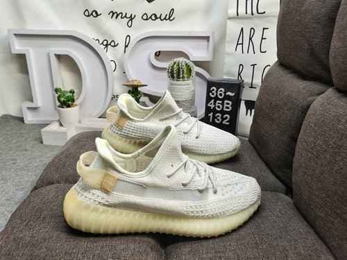 132D livello aziendale autentica serie esplosiva Adidas Yeezy 350 Boost V2 prima esposizione del com