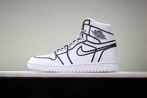 Jordan 1 disegnato a mano 3646 con mezza taglia