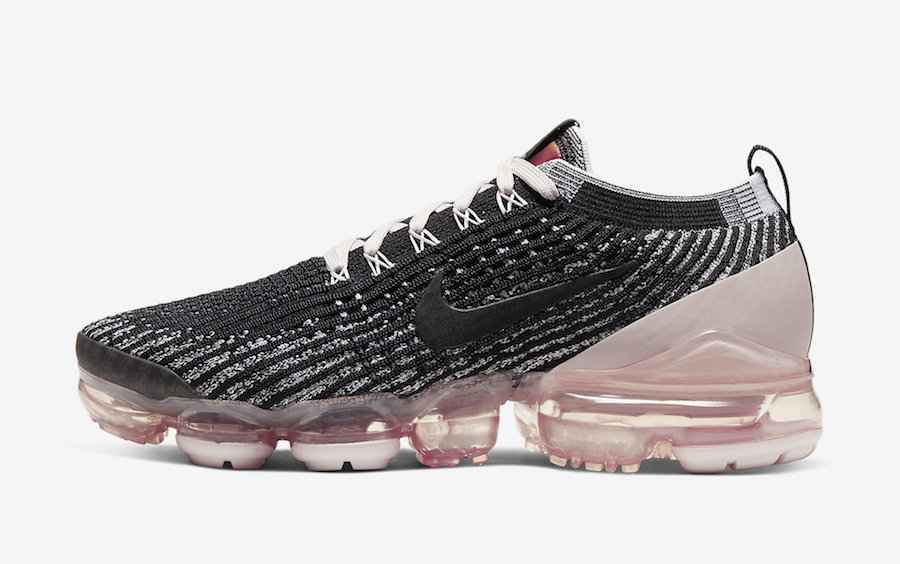 Nike-Air-VaporMax-3.0-Black-White-Pink-Gold-CU4748-001-Release-Date.jpg