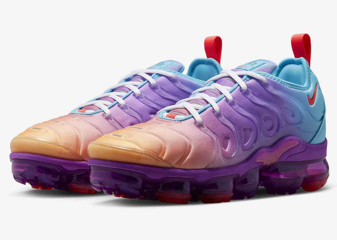 Nike-Air-VaporMax-Plus-FD0823-500-Release-Date-4.jpeg