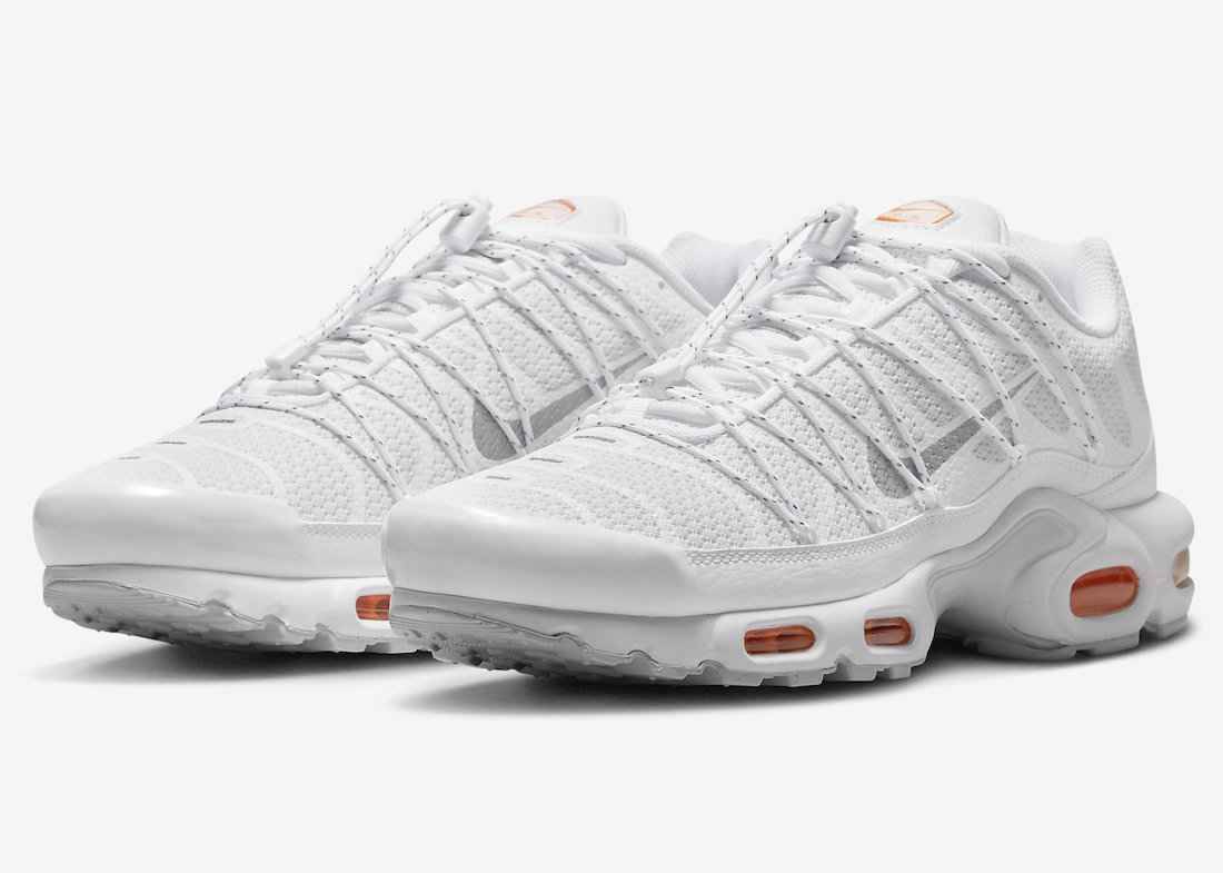 Nike-Air-Max-Plus-Toggle-White-FJ4232-100-Release-Date-4.jpg