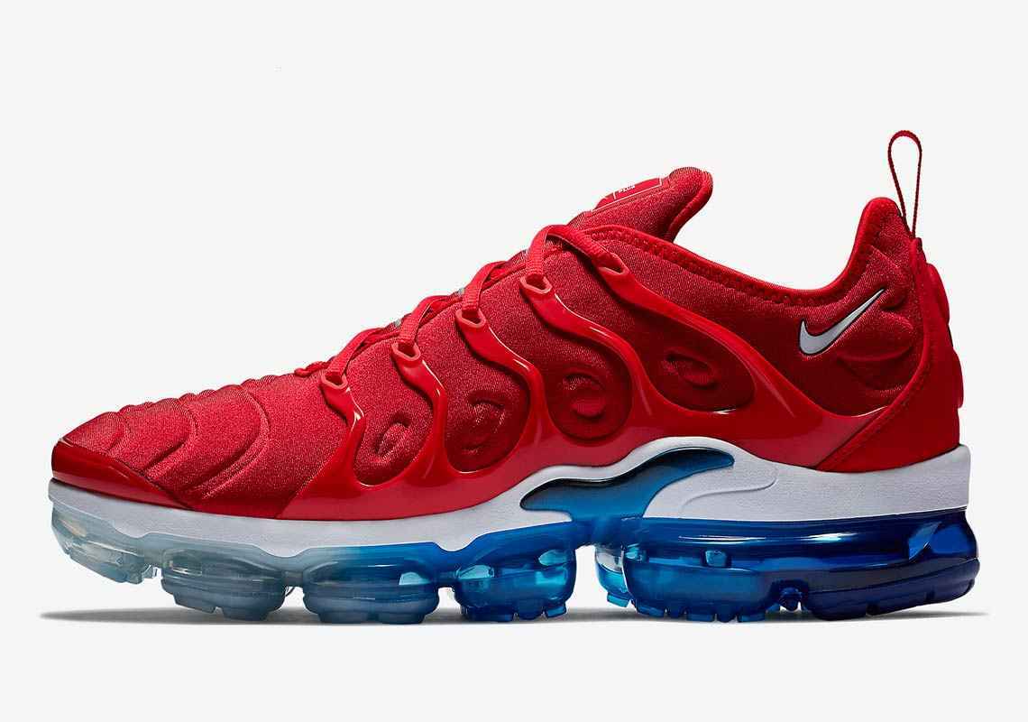 nike-vapormax-plus-red-white-blue-924453-601-1.jpg