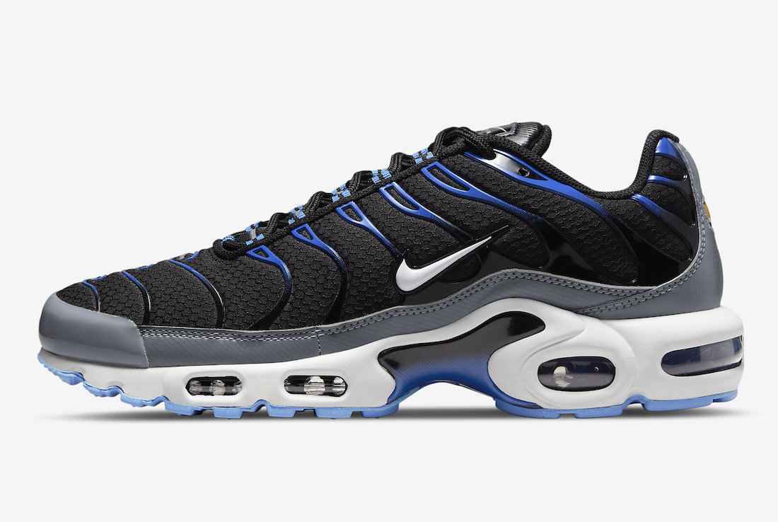 Nike-Air-Max-Plus-Black-Blue-DH4776-003-Release-Date.jpeg