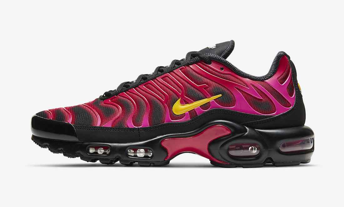 Supreme-Nike-Air-Max-Plus-Fire-Pink-DA1472-600-Release-Date.jpg