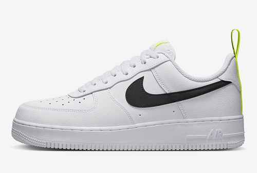 Nike Air Force 1 Low DZ4510100 3645 con mezza taglia