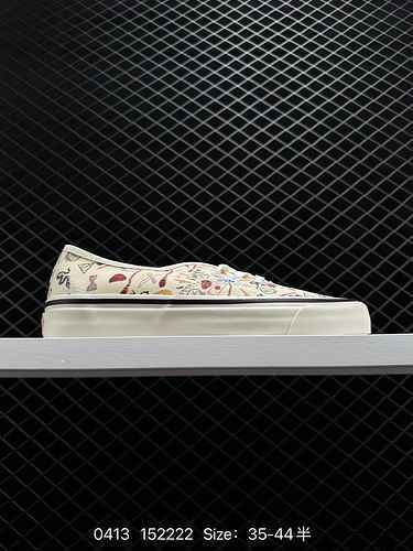 Expose your ankle! Here comes the fresh graffiti ‼️  Vans Era 95 DX Vans Symbol table Low top Vulcan