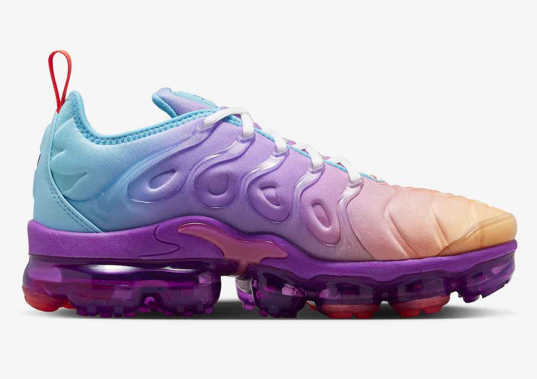 Nike-Air-VaporMax-Plus-FD0823-500-Release-Date-2.jpeg