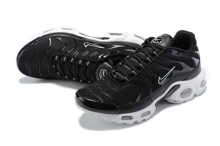 Nike Air Max Plus DM2362-001 40-46 (4).jpg