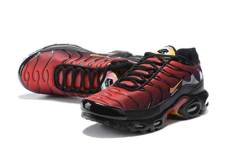 Nike Air Max Plus TN Magma Pack CV1636-002 40-46 (4).jpg