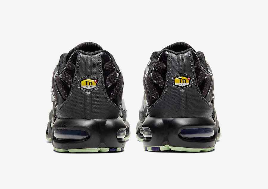 Nike-Air-Max-Plus-Green-Glow-CT1619-001-Release-Date-5.jpg