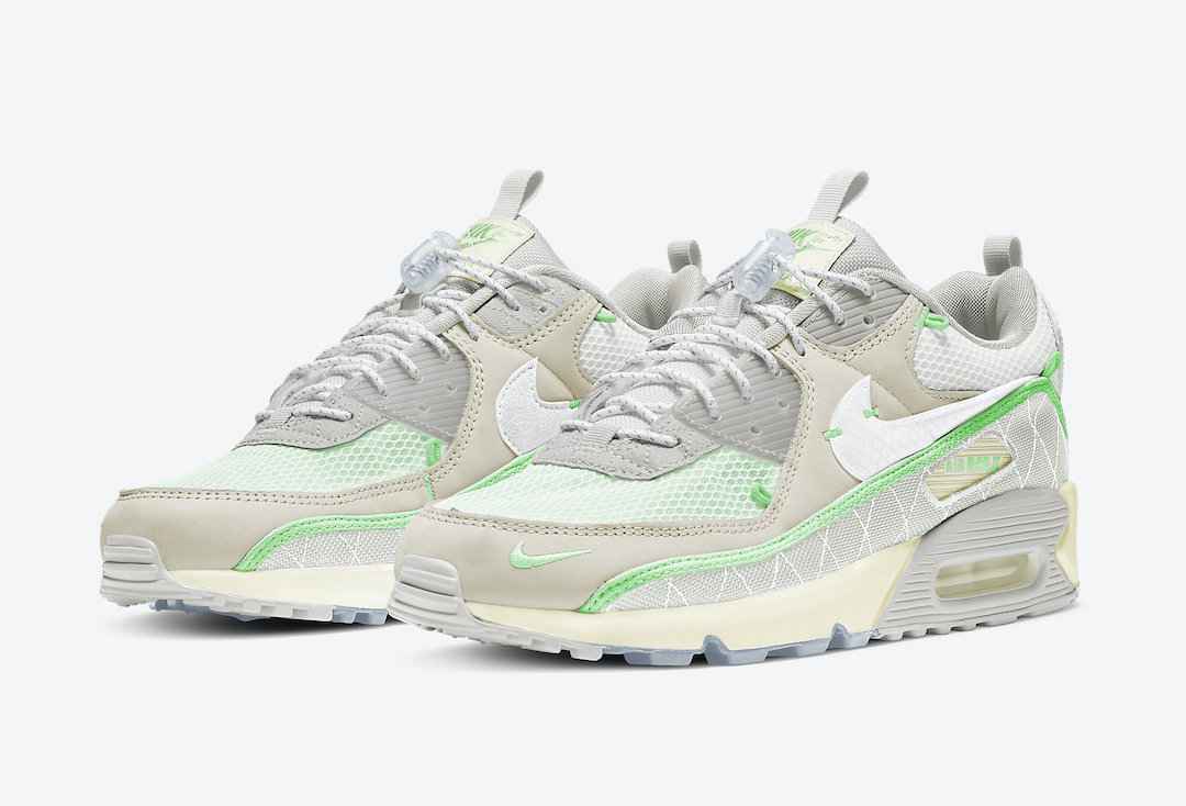 Nike-Air-Max-90-Light-Bone-White-Platinum-Tint-CZ9078-010-Release-Date-4.jpg