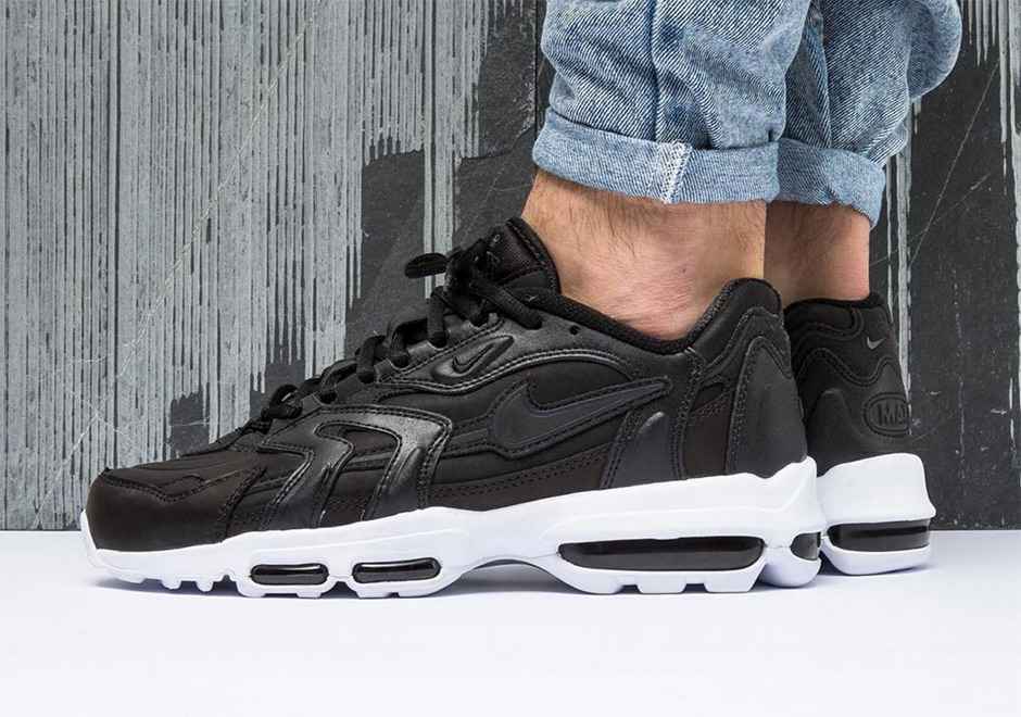 nike-air-max-96-ii-xx-black-white.jpg