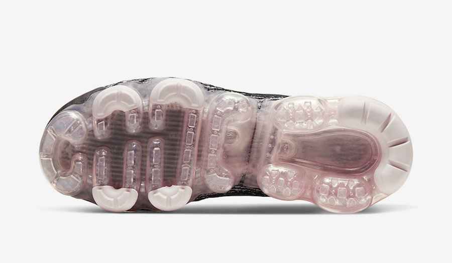 Nike-Air-VaporMax-3.0-Black-White-Pink-Gold-CU4748-001-Release-Date-4.jpg