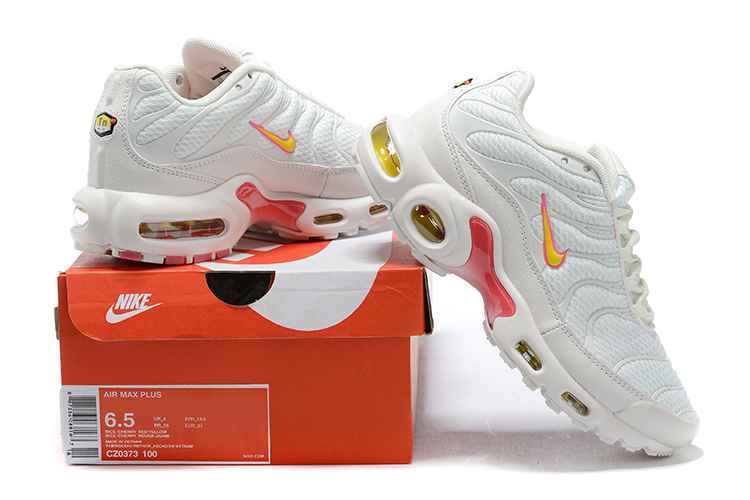 Nike Air Max Plus CZ0373-100 36-40 (4).jpg