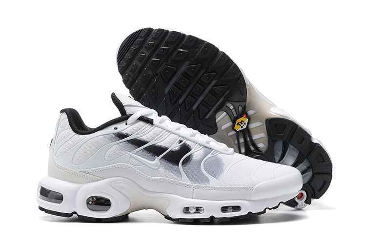 Nike Air Max Plus FD0658-100 40-46 (5).jpg