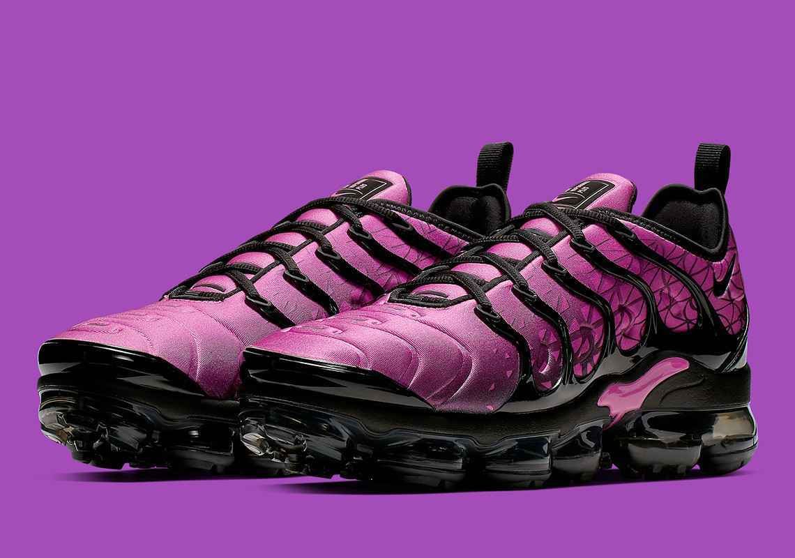 nike-vapormax-plus-924453_603-5 (1).jpg