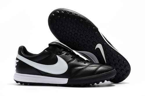 Arriva la scarpa da calcio Nike Vintage Legendary Indoor Grass Nail ereditata Nike Premier II TF 394