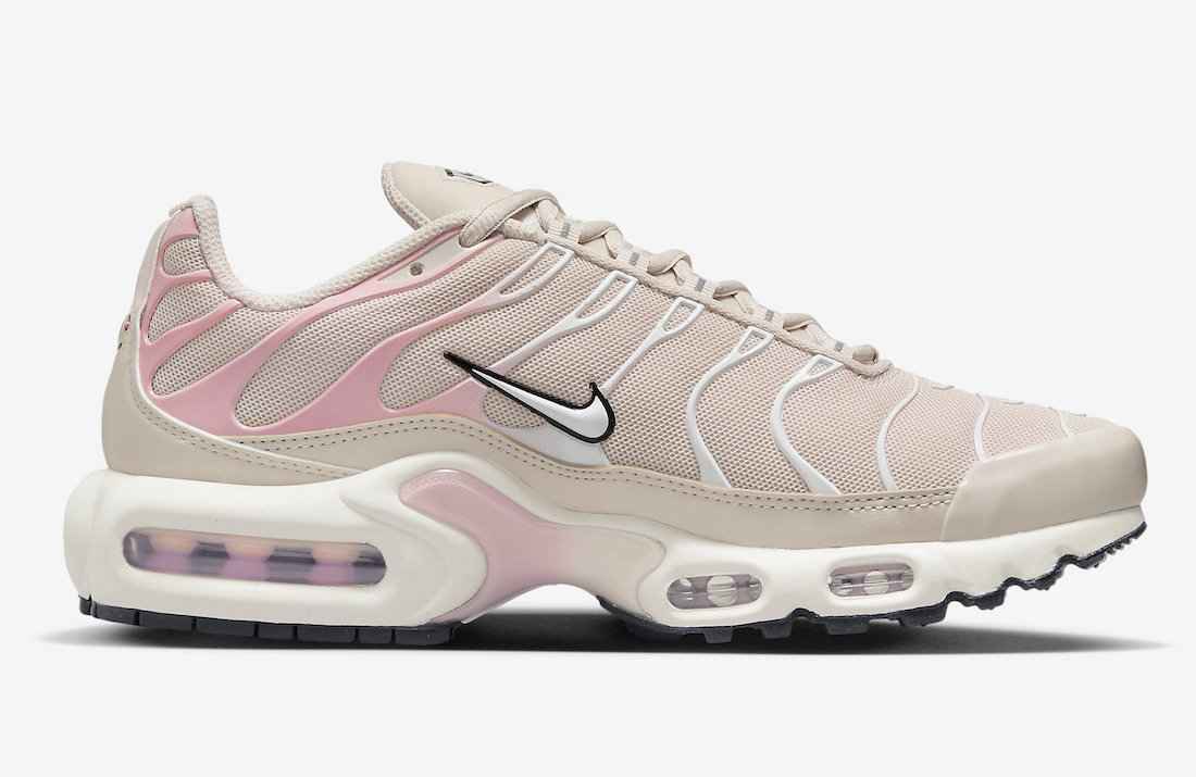 Nike-Air-Max-Plus-Sandrift-Pink-Oxford-DZ3671-102-Release-Date-2.jpeg